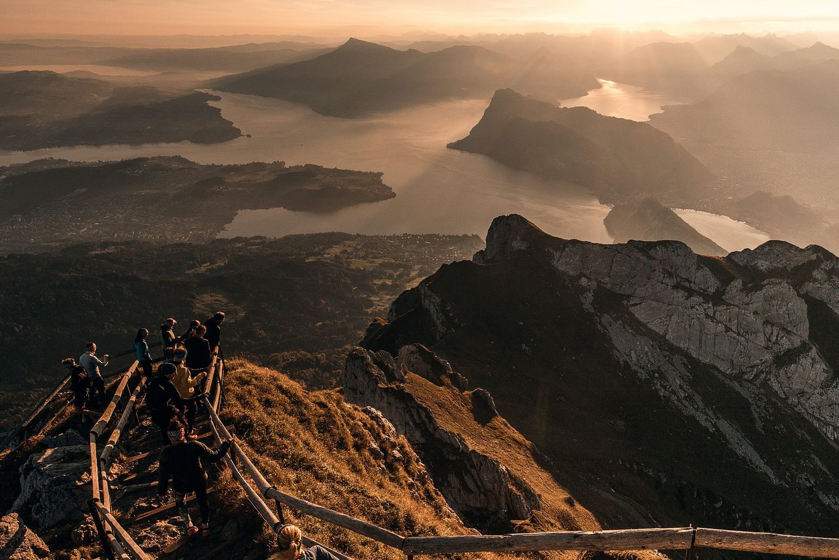 Hiking holidays Tell-Trail