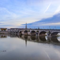 Brücke an der Loire