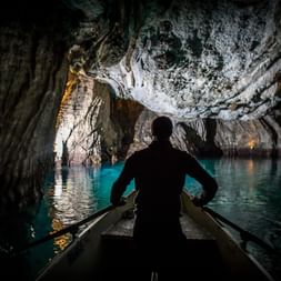 Der Lac Souterrain im Wallis ist sehr faszinierend.