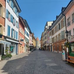 Bunte Altstadt von Yverdon-les-Bains.