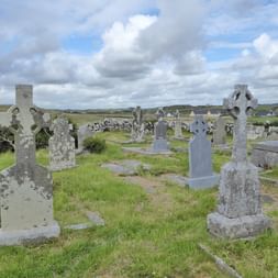 Cemeteries along the hiking routes in Connemara