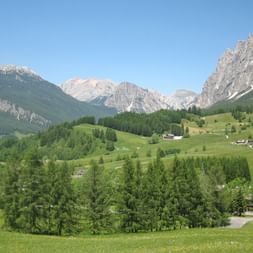 Wandern ohne Gepäck in den Dolomiten