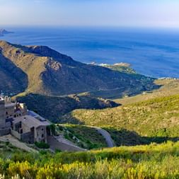 Wunderschöne Ausblicke auf S'Pere Roda und Meer