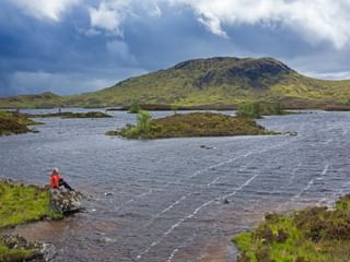 Wanderin bewundert das Rannoch Moor