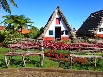 häuser-landschaft-portugal