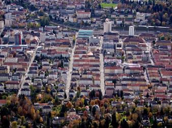 Vue aérienne de la ville de La-Chaux-de-Fonds.