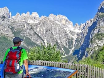 Faszinierendes Wanderpanorama in den Brenta Dolomiten
