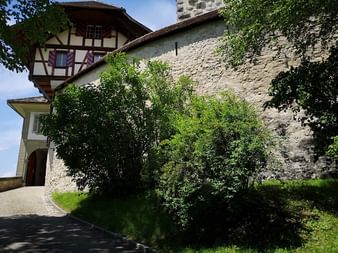 In Sumiswald im Emmental im Kanton Bern steht eine alte Festungsanlage.