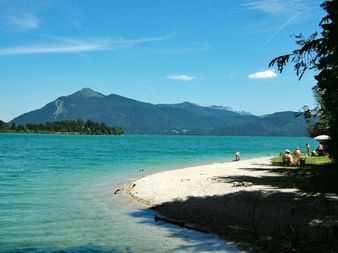 Strand an der Isar