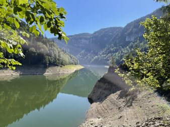 Eine wunderschöne Sicht auf den Lac de Moron