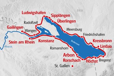 Karte mit Radweg um den Bodensee, roter Pfad verbindet Städte wie Konstanz, Lindau, Bregenz und Friedrichshafen.