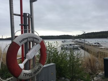 Bootanlegestelle in Schweden. Inselhüpfen Schweden. Aktivferien mit Eurotrek.