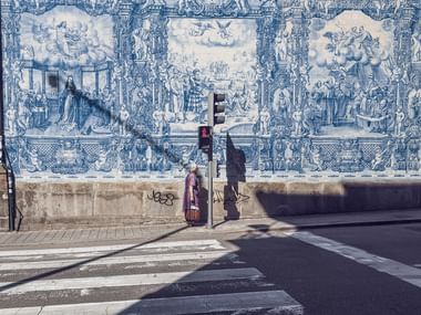 Die Stadt Porto mit typischen blau-weissen Kacheln