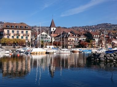 Blick auf den Hafen am Genfer See