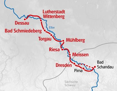 Karte des Elberadwegs mit roter Linie von Dessau über Bad Schmiedeberg, Lutherstadt Wittenberg, Torgau, Mühlberg, Riesa, Meissen, Dresden, Pirna bis Bad Schandau.