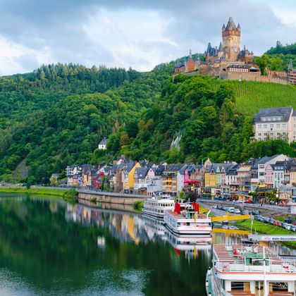 Blick auf dei Reichsburg in Cochem