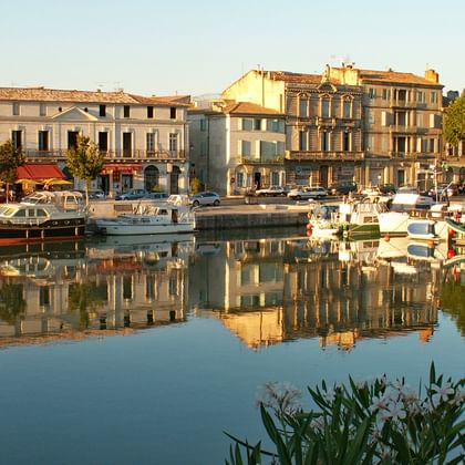 Hafen von Beaucaire
