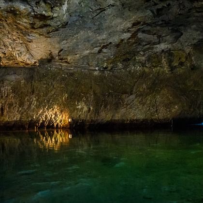 Der Lac Souterrain im Wallis ist sehr faszinierend.