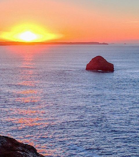 Magischer Sonnenuntergang von Cornwall.