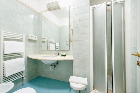 Hotel Cisterna Badezimmer
