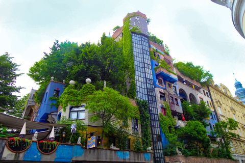 Excursion Hundertwasserhaus Vienna