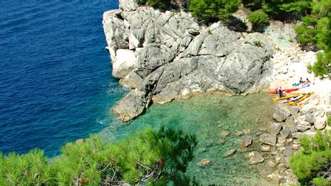 Blick auf die Küste in Dalmatien
