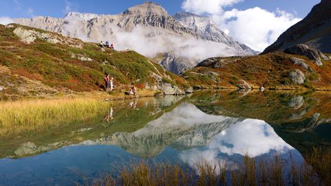 Mountain landscape with mountain lake in Graubünden