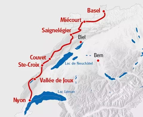 Eine Karte mit der Jura Veloroute von Basel bis Nyon eingezeichnet. 