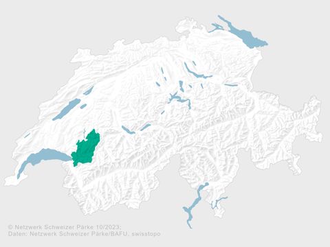 Karte der Schweiz mit Markierung des Naturparks Gruyere Pays-d'Enhaut