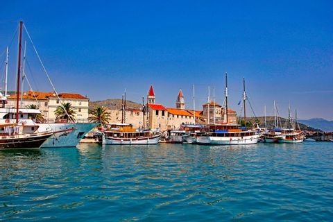 Kroatische Hafenstadt Trogir