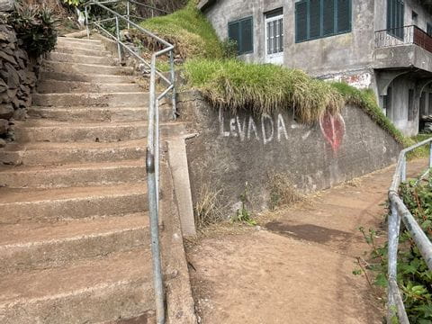 Levada Graffiti auf der Rundwanderung Monte