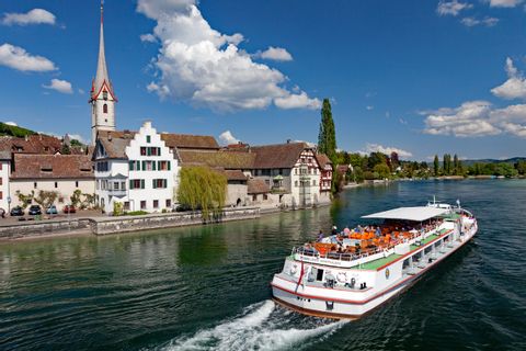 Ausflugsboot bei Stein am Rhein