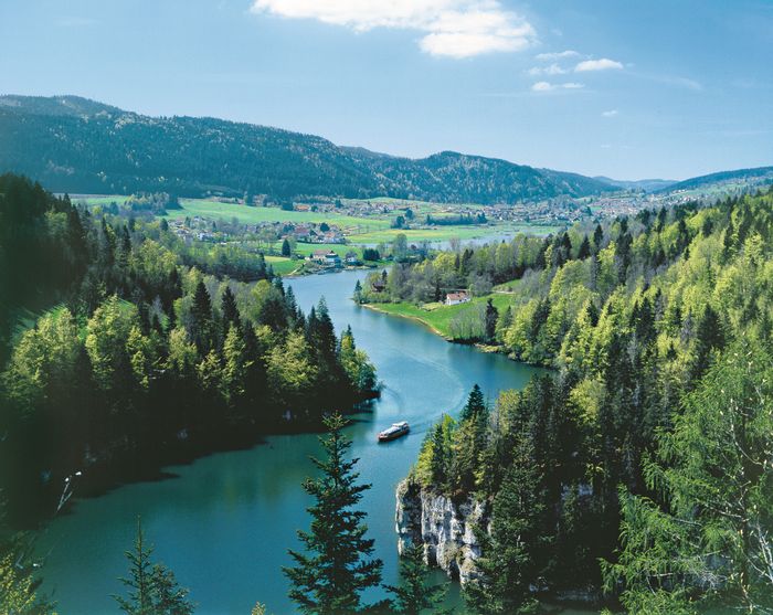 The Doubs meanders through the picturesque landscape.
