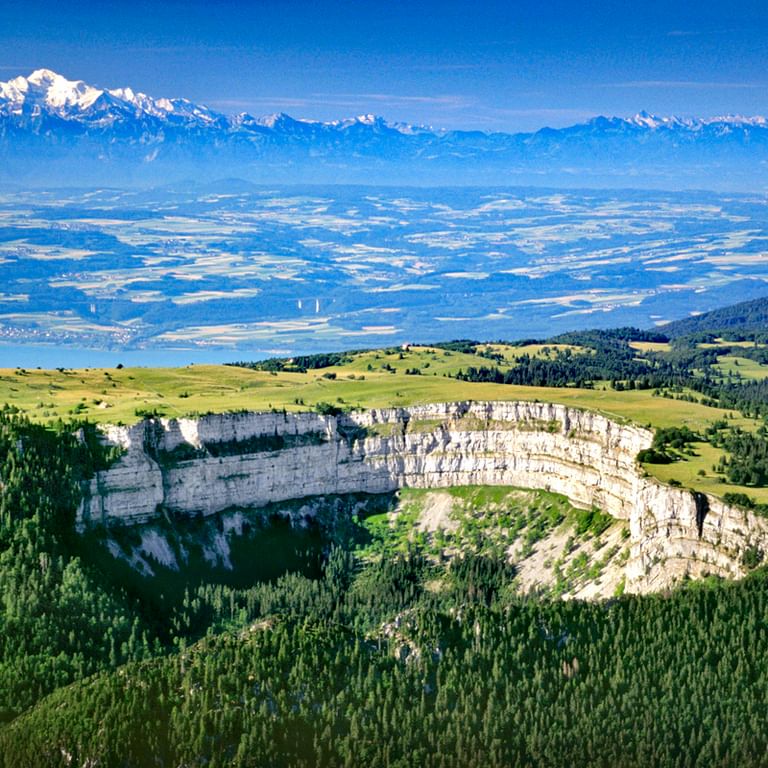 Traumhafter Ausblick auf die Schweizer Alpen