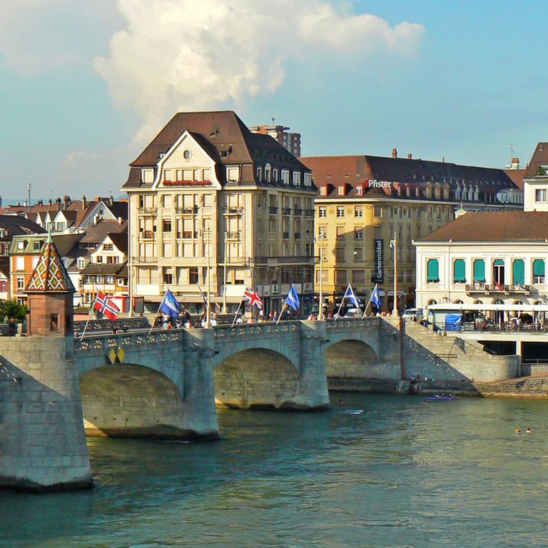 Die Mittlere Brücke in Basel Die Mittlere Brücke in Basel